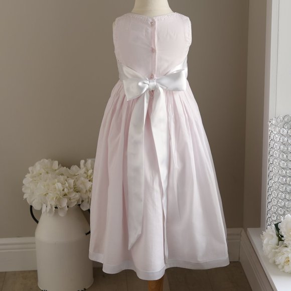 LOVELY Strasburg Dress Pink with Satin Sash Embroidery Size 5 Special Occasion - Picture 3 of 4